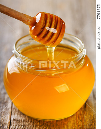 pouring honey pouring honey 7791875