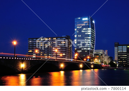 Nakajyo Bridge Night view 7800114