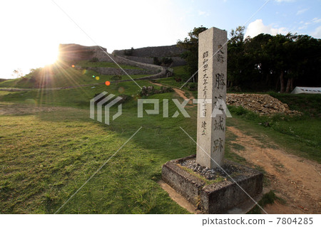 Okinawa · Katsuha Castle Front 7804285