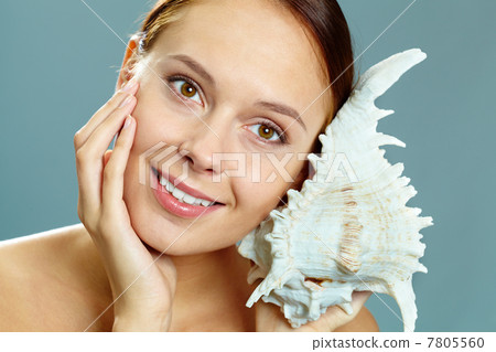 Girl with shell Girl with shell 7805560