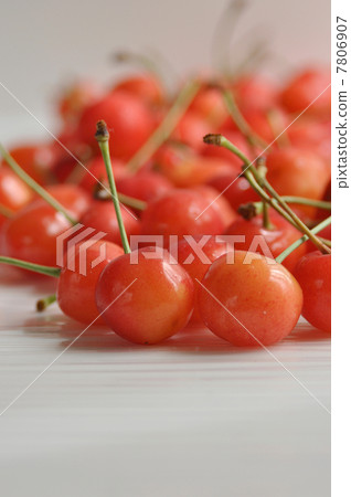 Cherry 7806907