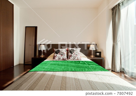 bedroom bedroom 7807492
