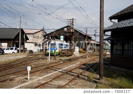 Fukui Railway Beiufu station garage 7808157