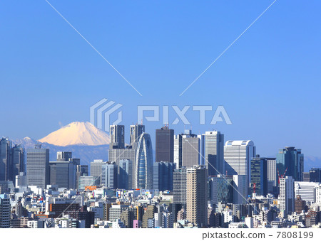 從東京的中心和世界遺產富士同時東京風景視圖東京新宿摩天大樓組 7808199