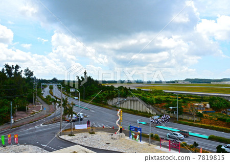 "U.S. Air Force Kadena Base" as seen from "Road Station Kaida" (Kadena Town, Nakagami-gun, Okinawa Prefecture) "U.S. Air Force Kadena Base" as seen from "Road Station Kaida" (Kadena Town, Nakagami-gun, Okinawa Prefecture) 7819815