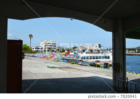 Qinghaijima sightseeing boat cruise ship Qinghaijima sightseeing boat cruise ship 7820041