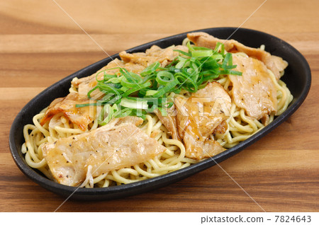 可口豬排鹽yakisoba 可口豬排鹽yakisoba 7824643