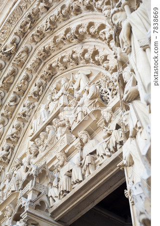 巴黎圣母院 巴黎圣母院 7838669