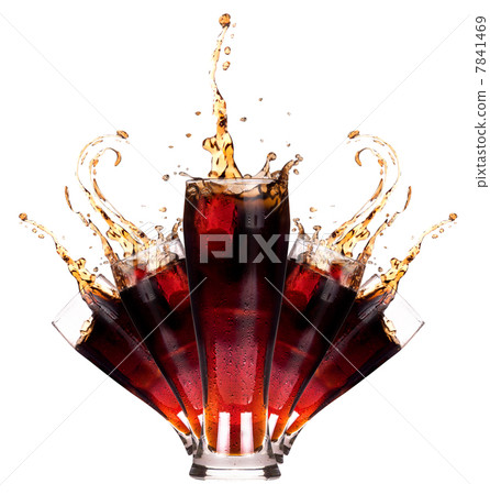 Fresh coke background with splash Fresh coke background with splash 7841469