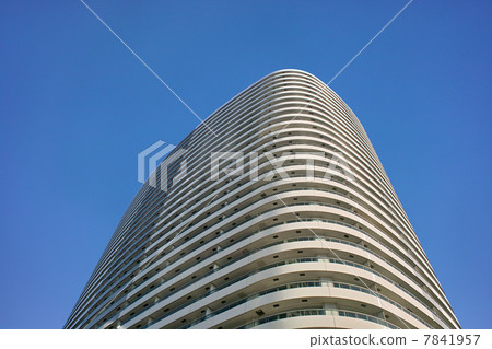 High rise apartment 7841957