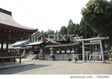 Naemura Shrine Nishimoto 7842005