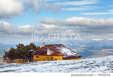 Wooden house on autumn mountain hill Wooden house on autumn mountain hill 7849285