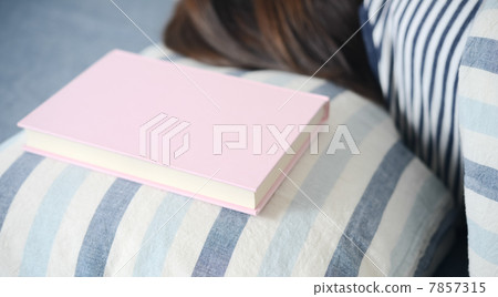 床頭書 床頭書 7857315