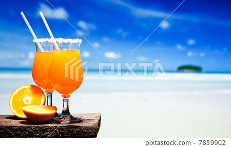 Tequila Sunrise Cocktail on wooden planks Tequila Sunrise Cocktail on wooden planks 7859902