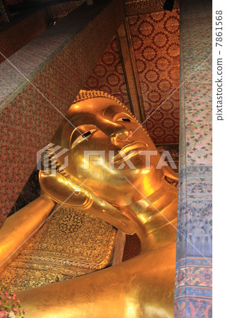 Buddha statue Buddha statue 7861568