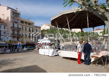 Nice cityscape of France 7862342