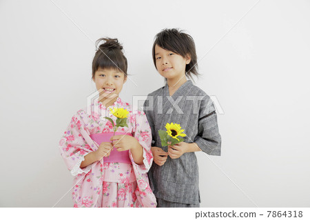 Yukata brother sister 7864318