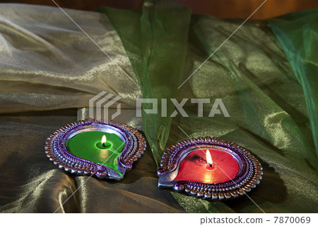 Colourful diyas Colourful diyas 7870069