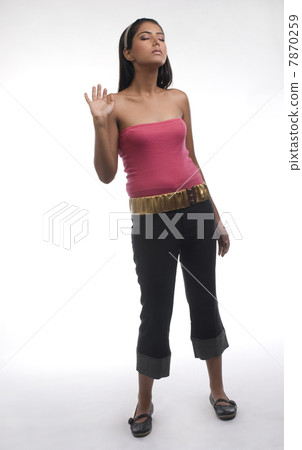 Woman posing  7870259