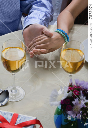 Couple enjoying a drink  7872074