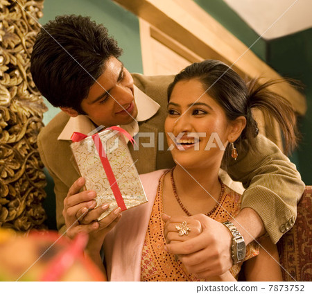Couple enjoying a meal Couple enjoying a meal 7873752