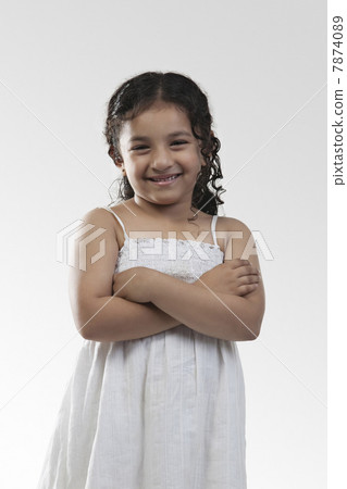 Portrait of a little girl Portrait of a little girl 7874089