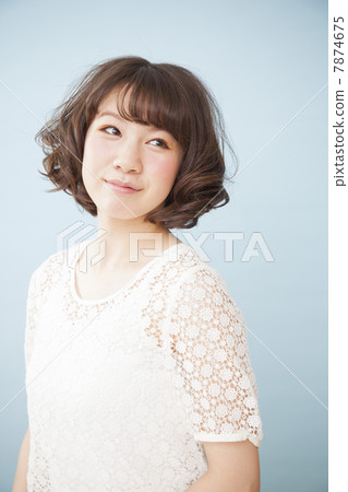 Short Bob's lady (light blue back) 7874675