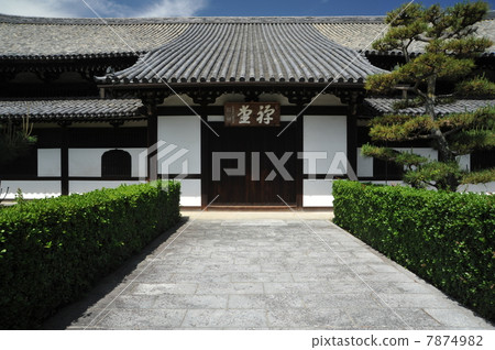 Kyoto Tofukuji's Zendo 7874982