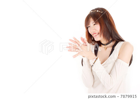 A cute girl who laughs while having fun with clapping A cute girl who laughs while having fun with clapping 7879915
