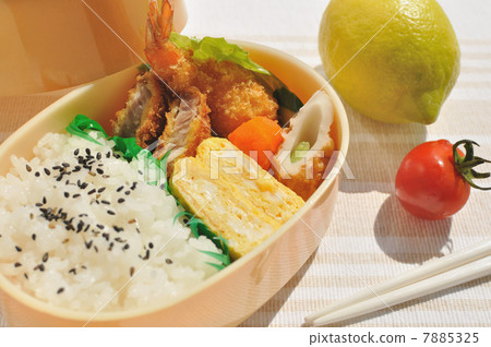 午餐時間 午餐時間 7885325