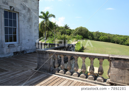 蒙特哥灣大房子的陽台 7892281