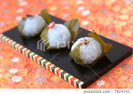 櫻花盛開 7924141