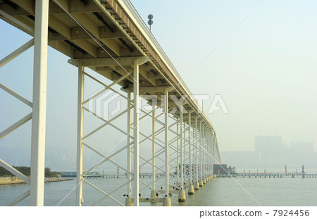 Sai Van bridge Sai Van bridge 7924456