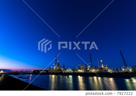 Cosmo Oil Yokkaichi Refinery 7927222