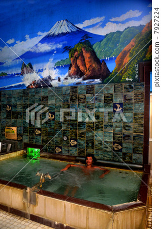 Public bath 7927224