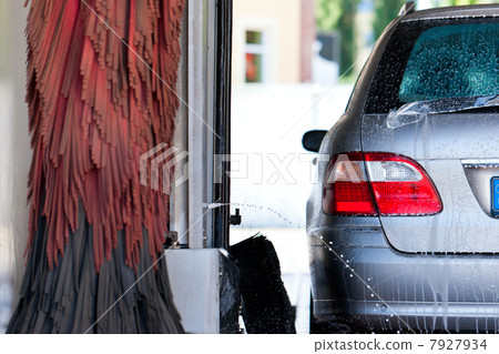 Car in car wash 7927934