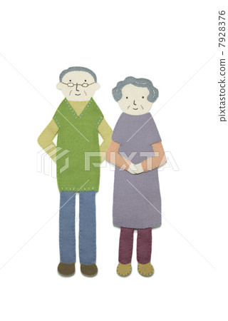 An old couple 7928376