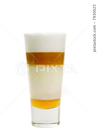 Latte isolated on white 7930025
