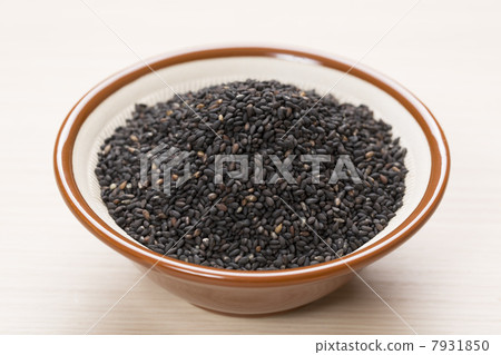 Black sesame 7931850