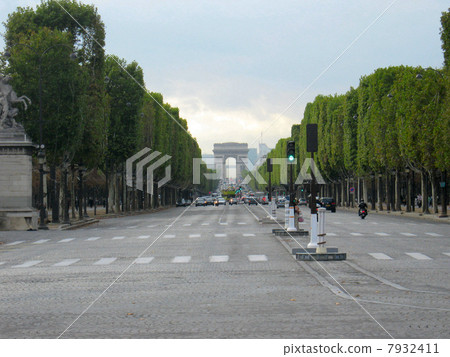 香榭麗舍大道 7932411