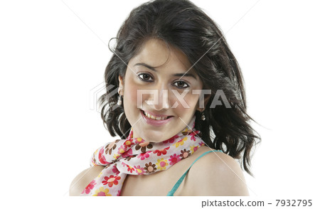 Portrait of a beautiful woman Portrait of a beautiful woman 7932795