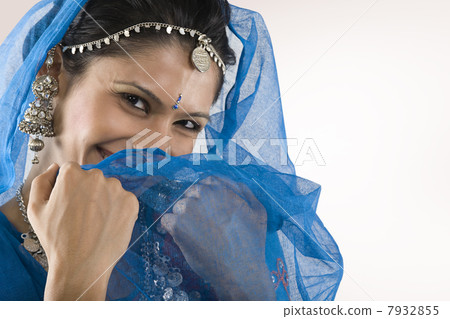 Portrait of a Gujarati woman 7932855