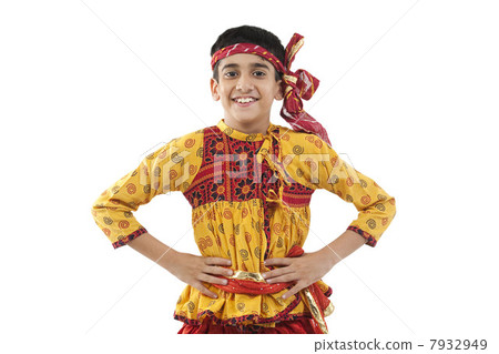 Gujarati boy wearing Kedia 7932949