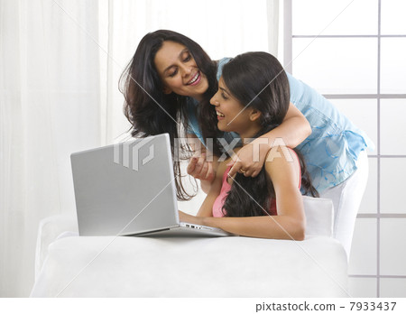 Mother and daughter spending time together Mother and daughter spending time together 7933437