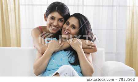 Portrait of a girl with her mother Portrait of a girl with her mother 7933508