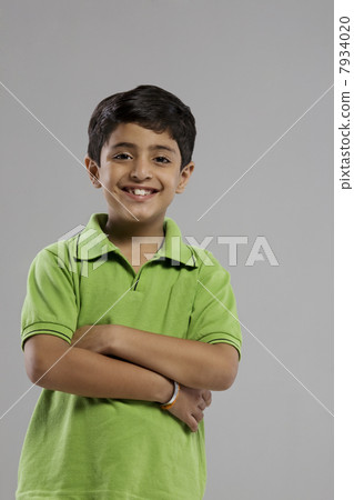 Portrait of a young boy 7934020