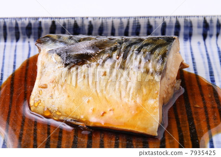 煮鯖魚 7935425
