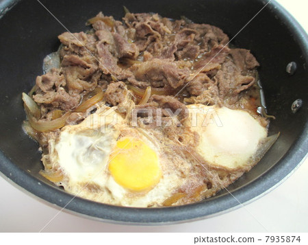 Simmered beef Simmered beef 7935874