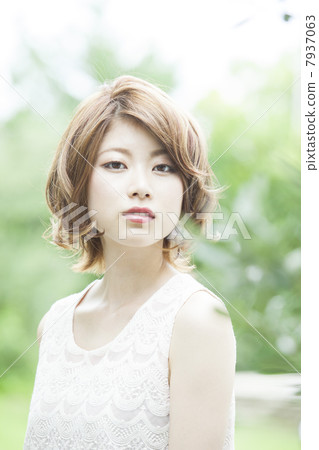 short bob, female, lady 7937063