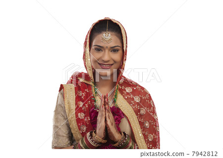 Portrait of a Gujarati bride greeting 7942812